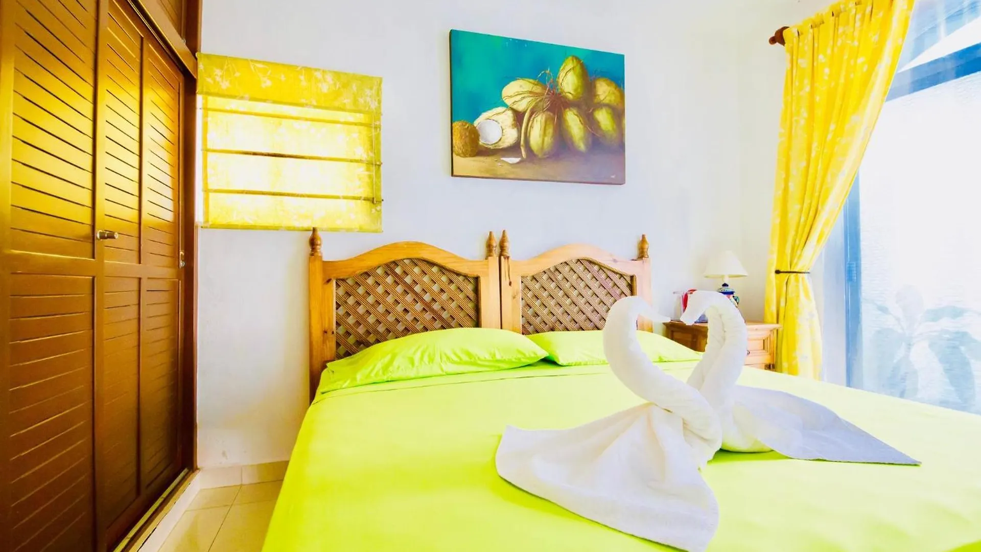 Gæstehus Superior Budget Room With Swimming Pool Air Conditioning And Parking Playa del Carmen Mexico